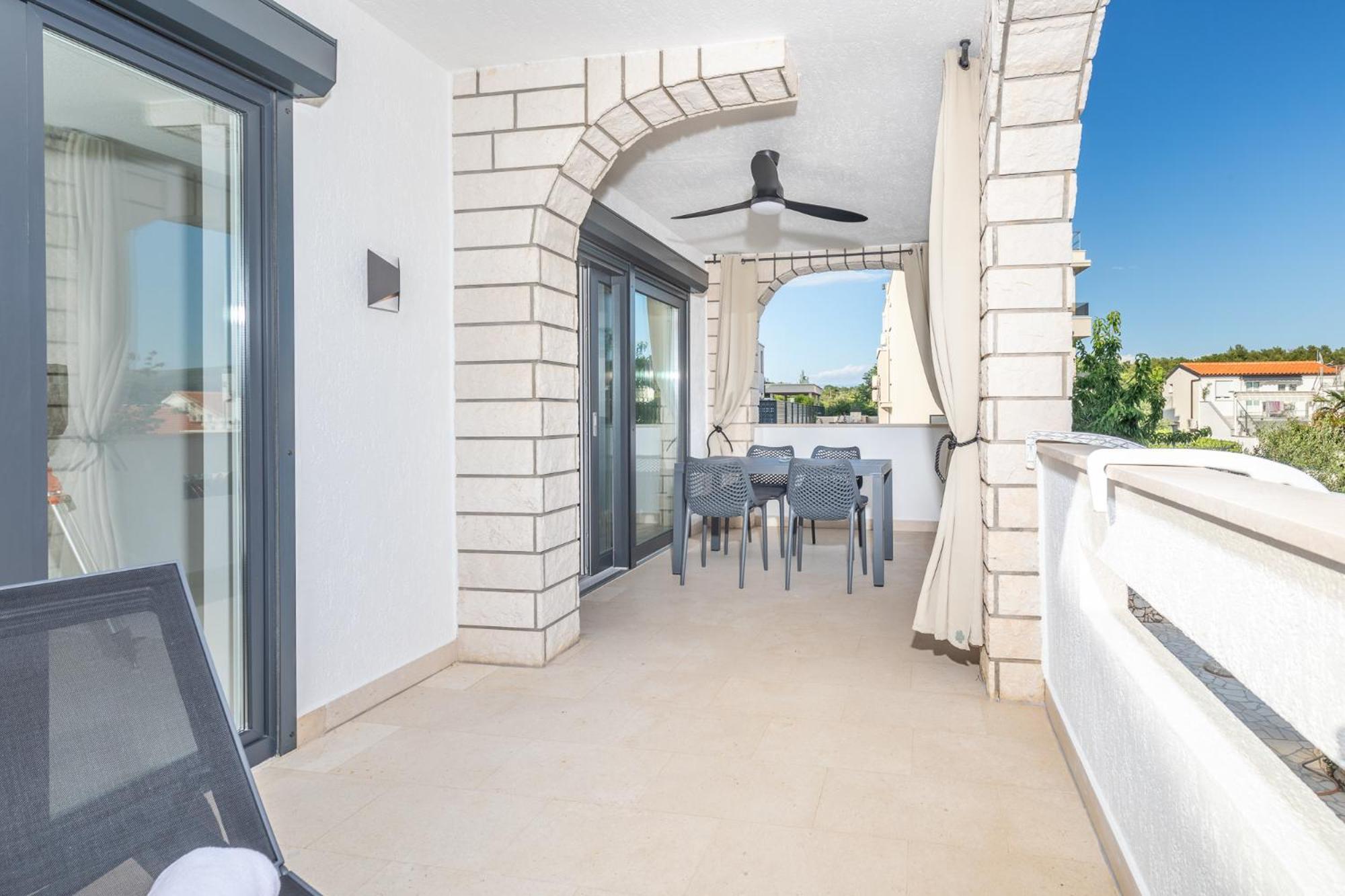 Apartman Apartments Albert